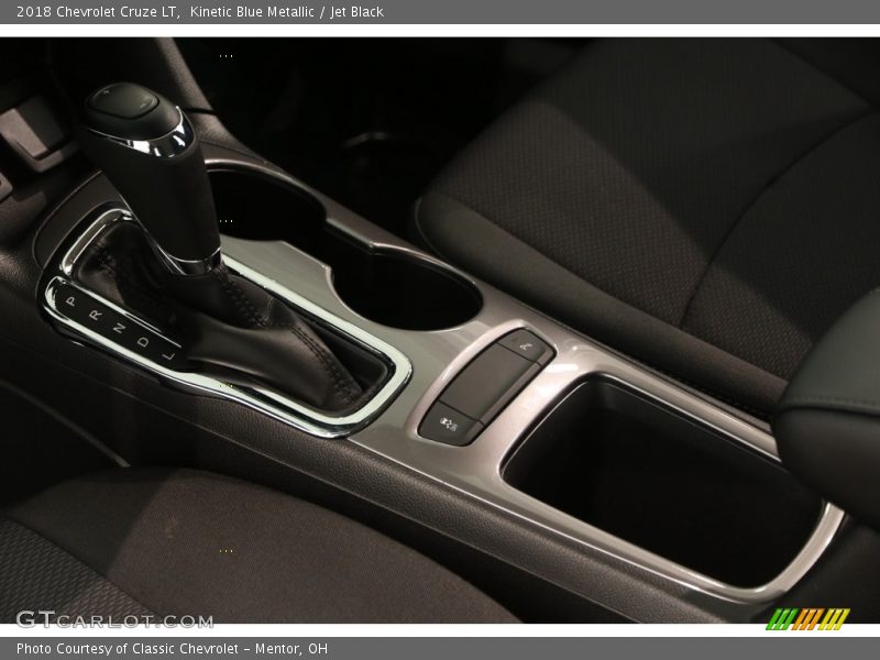 Kinetic Blue Metallic / Jet Black 2018 Chevrolet Cruze LT