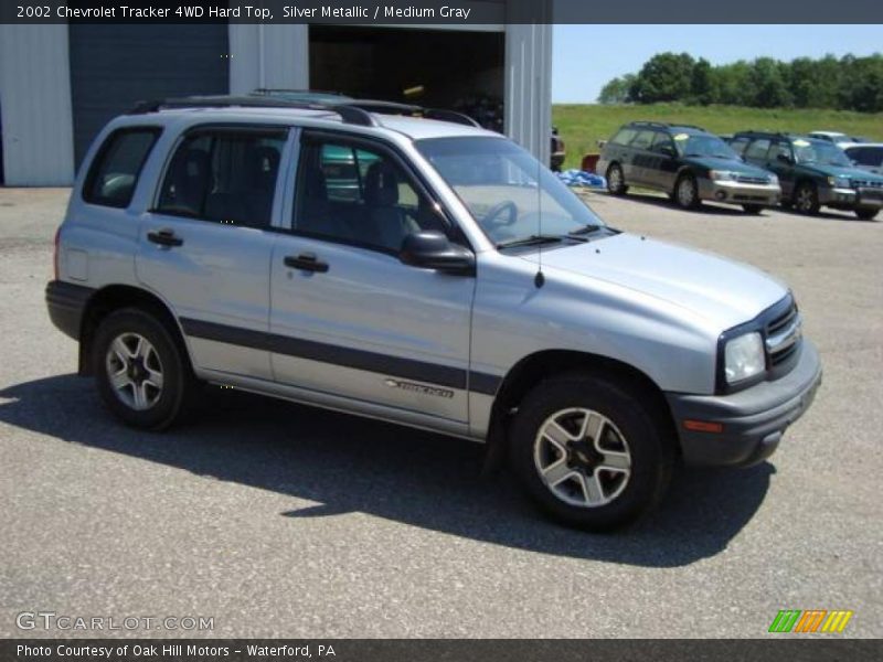 Silver Metallic / Medium Gray 2002 Chevrolet Tracker 4WD Hard Top