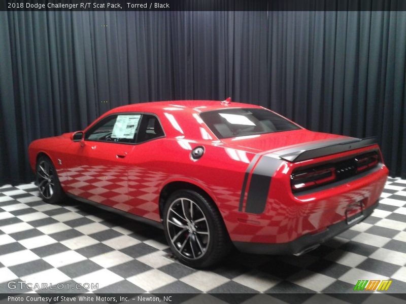 Torred / Black 2018 Dodge Challenger R/T Scat Pack