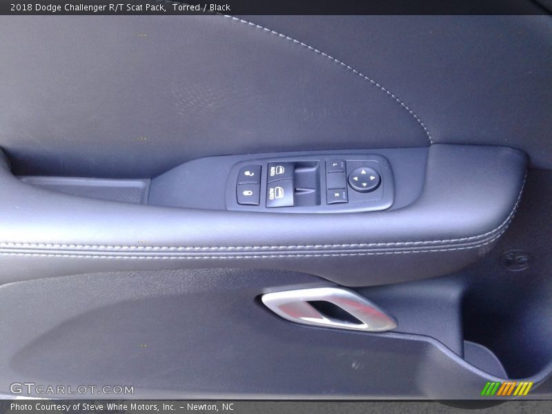 Torred / Black 2018 Dodge Challenger R/T Scat Pack