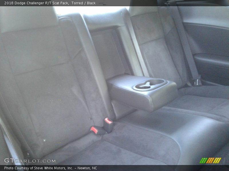 Torred / Black 2018 Dodge Challenger R/T Scat Pack