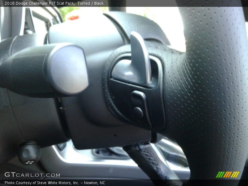 Torred / Black 2018 Dodge Challenger R/T Scat Pack