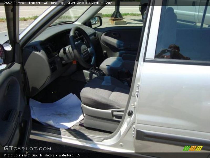 Silver Metallic / Medium Gray 2002 Chevrolet Tracker 4WD Hard Top