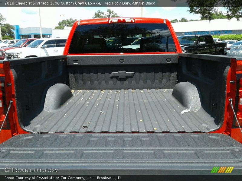 Red Hot / Dark Ash/Jet Black 2018 Chevrolet Silverado 1500 Custom Crew Cab 4x4