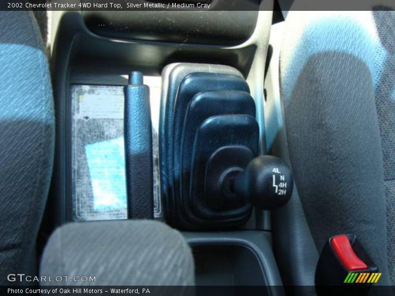 Silver Metallic / Medium Gray 2002 Chevrolet Tracker 4WD Hard Top