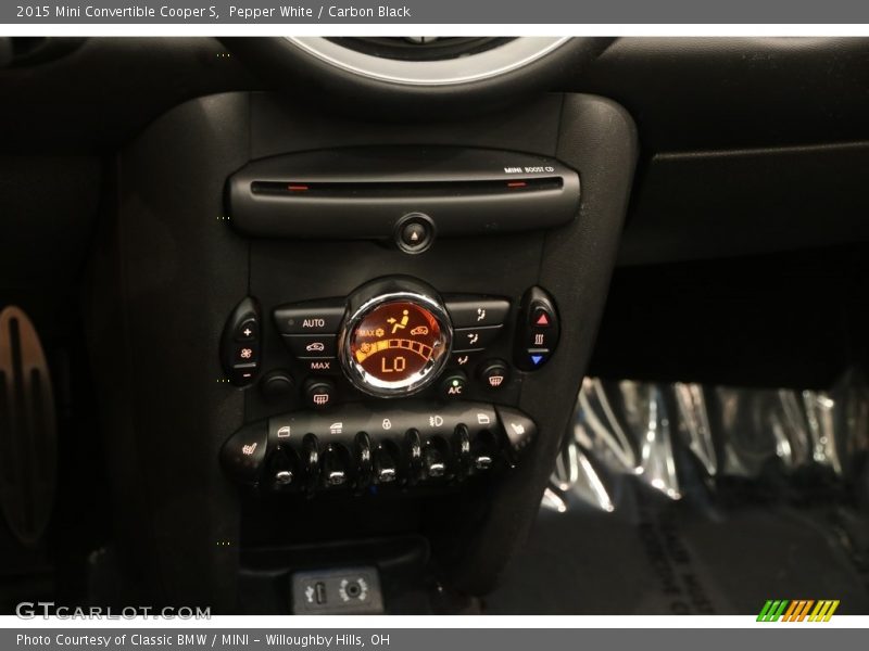 Pepper White / Carbon Black 2015 Mini Convertible Cooper S