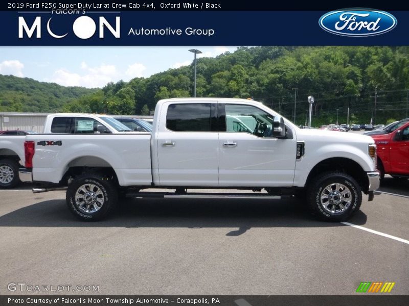 Oxford White / Black 2019 Ford F250 Super Duty Lariat Crew Cab 4x4