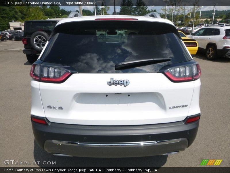 Bright White / Black 2019 Jeep Cherokee Limited 4x4