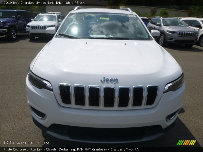 Bright White / Black 2019 Jeep Cherokee Limited 4x4