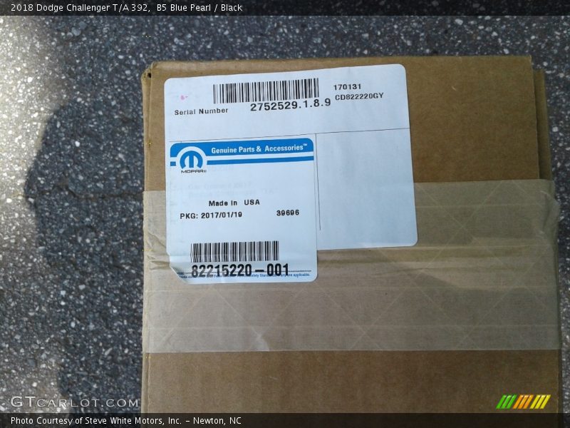 B5 Blue Pearl / Black 2018 Dodge Challenger T/A 392