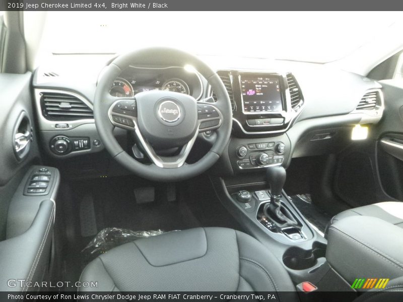Bright White / Black 2019 Jeep Cherokee Limited 4x4