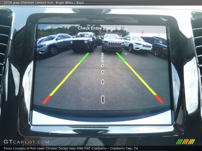Bright White / Black 2019 Jeep Cherokee Limited 4x4