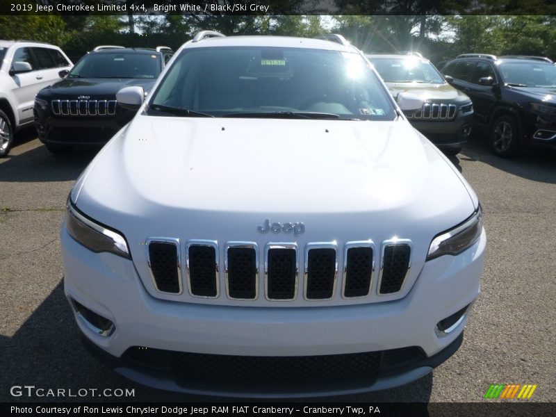 Bright White / Black/Ski Grey 2019 Jeep Cherokee Limited 4x4