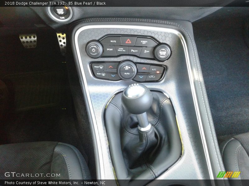 B5 Blue Pearl / Black 2018 Dodge Challenger T/A 392