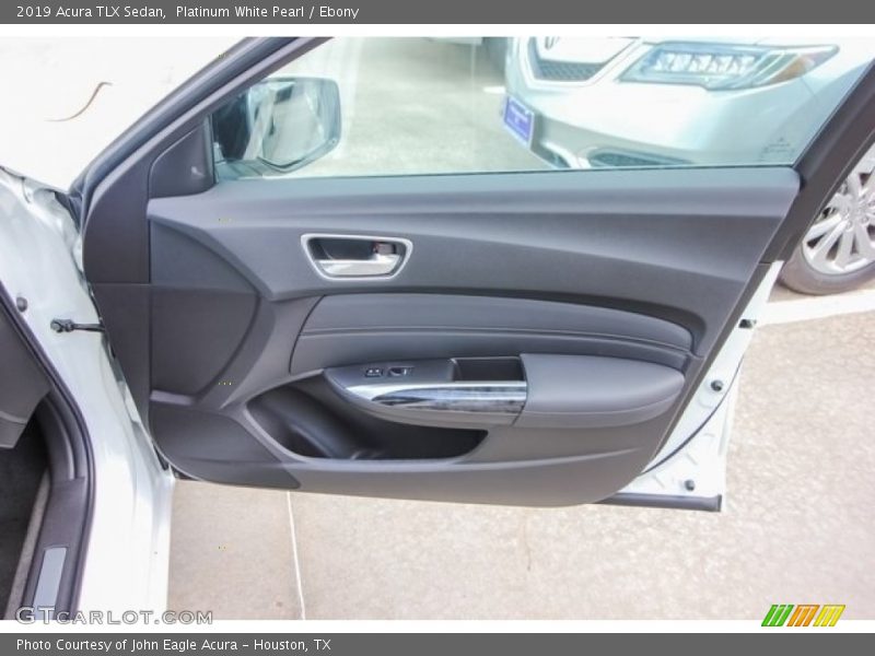 Platinum White Pearl / Ebony 2019 Acura TLX Sedan