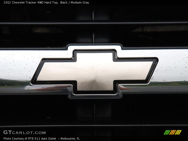 Black / Medium Gray 2002 Chevrolet Tracker 4WD Hard Top