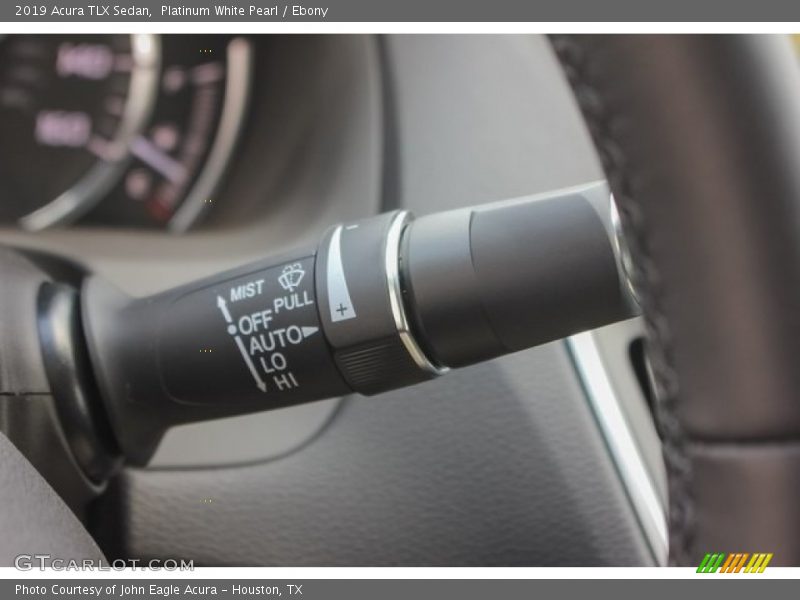 Platinum White Pearl / Ebony 2019 Acura TLX Sedan