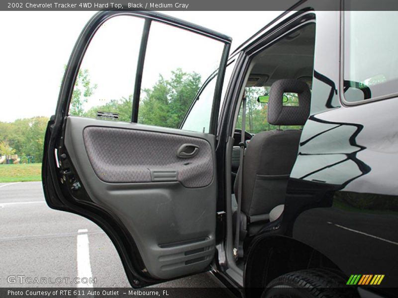 Black / Medium Gray 2002 Chevrolet Tracker 4WD Hard Top