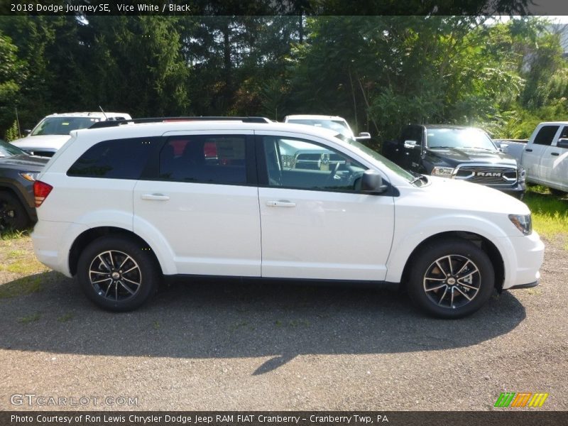 Vice White / Black 2018 Dodge Journey SE
