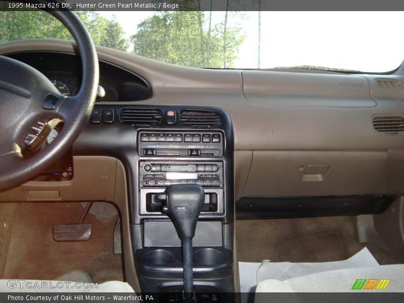 Hunter Green Pearl Metallic / Beige 1995 Mazda 626 DX