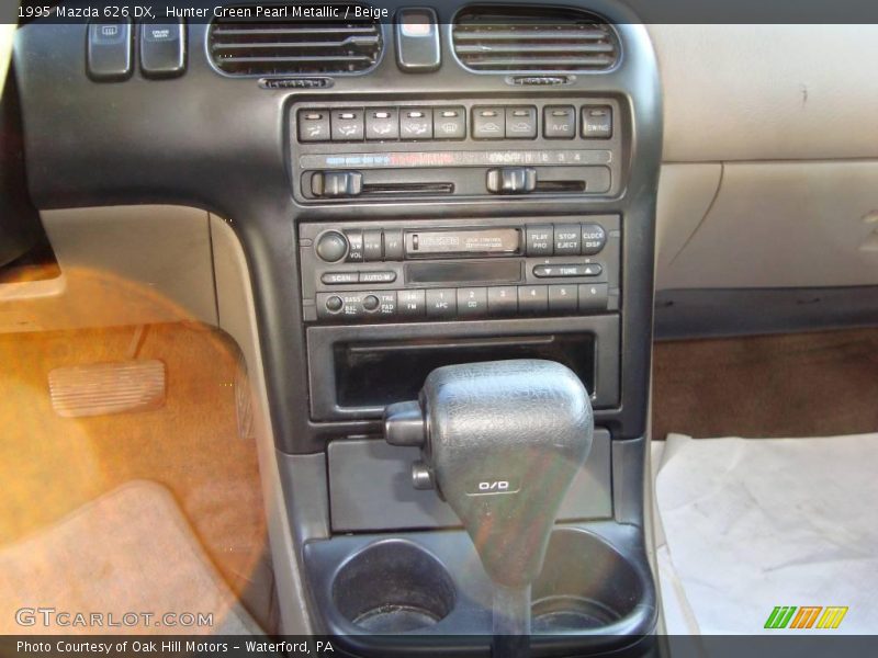 Hunter Green Pearl Metallic / Beige 1995 Mazda 626 DX