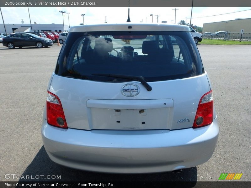 Silver Streak Mica / Dark Charcoal 2006 Scion xA