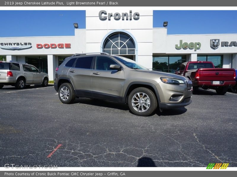 Light Brownstone Pearl / Black 2019 Jeep Cherokee Latitude Plus
