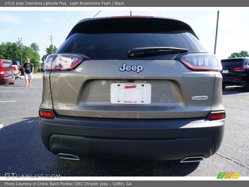 Light Brownstone Pearl / Black 2019 Jeep Cherokee Latitude Plus