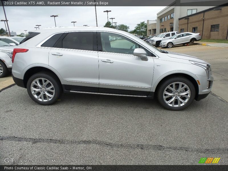  2019 XT5 AWD Radiant Silver Metallic