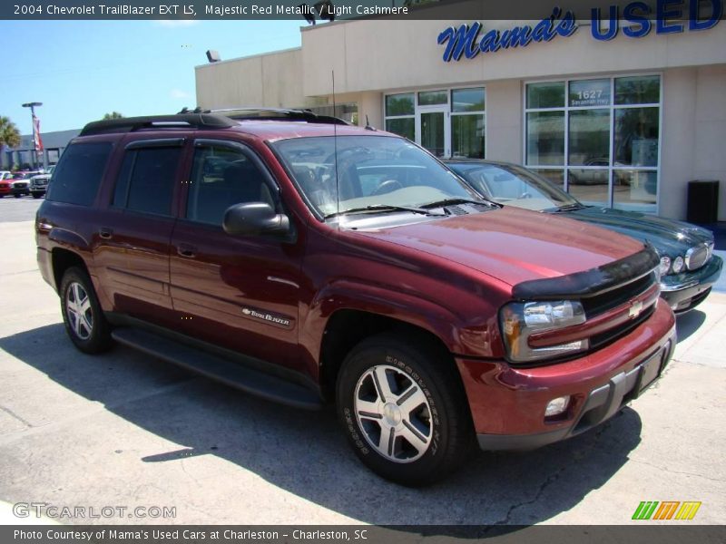 Majestic Red Metallic / Light Cashmere 2004 Chevrolet TrailBlazer EXT LS