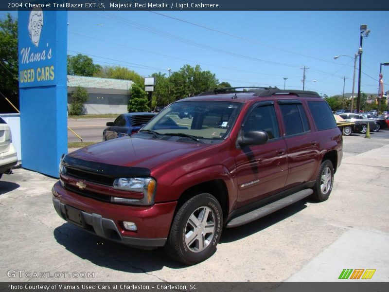 Majestic Red Metallic / Light Cashmere 2004 Chevrolet TrailBlazer EXT LS