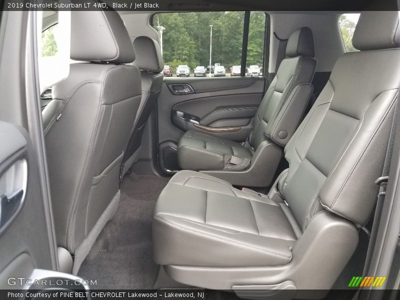 Black / Jet Black 2019 Chevrolet Suburban LT 4WD