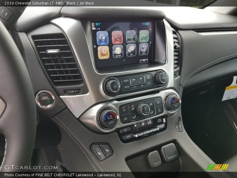 Black / Jet Black 2019 Chevrolet Suburban LT 4WD