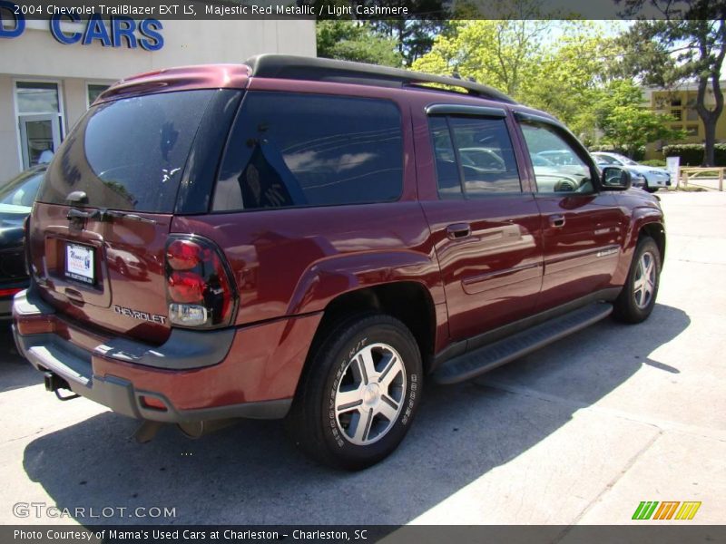 Majestic Red Metallic / Light Cashmere 2004 Chevrolet TrailBlazer EXT LS