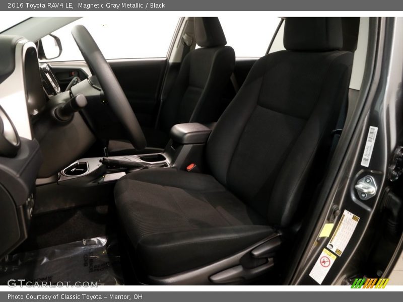 Magnetic Gray Metallic / Black 2016 Toyota RAV4 LE