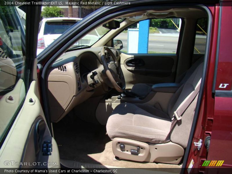 Majestic Red Metallic / Light Cashmere 2004 Chevrolet TrailBlazer EXT LS