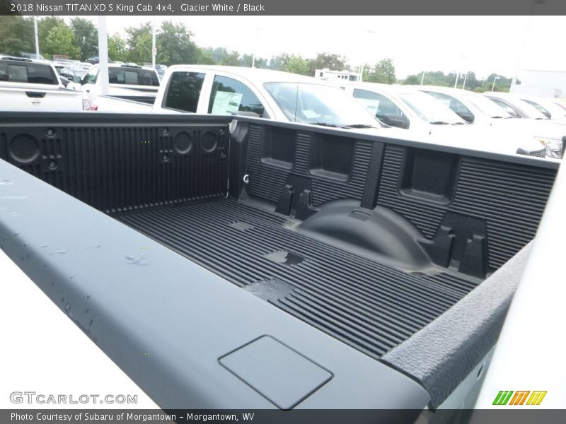 Glacier White / Black 2018 Nissan TITAN XD S King Cab 4x4