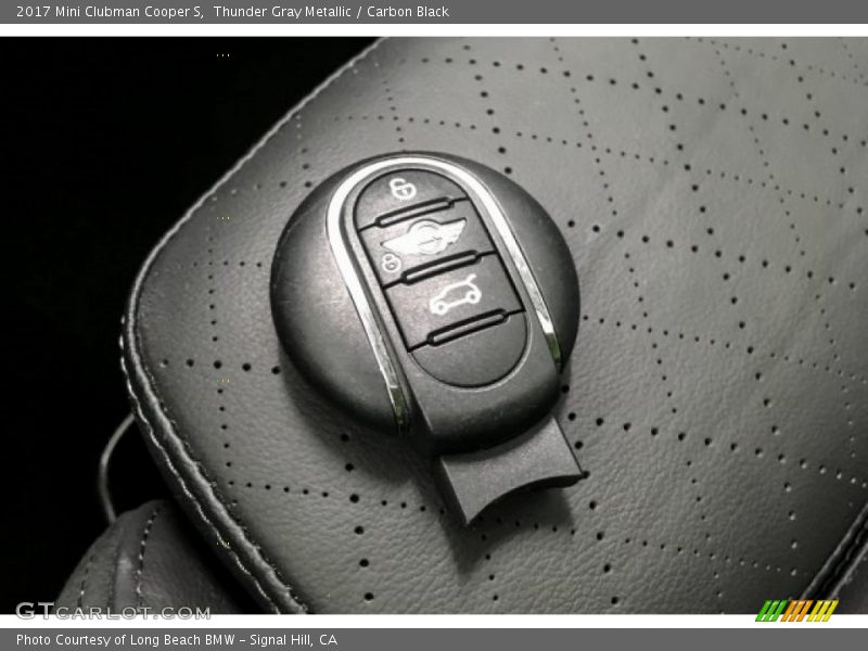 Thunder Gray Metallic / Carbon Black 2017 Mini Clubman Cooper S