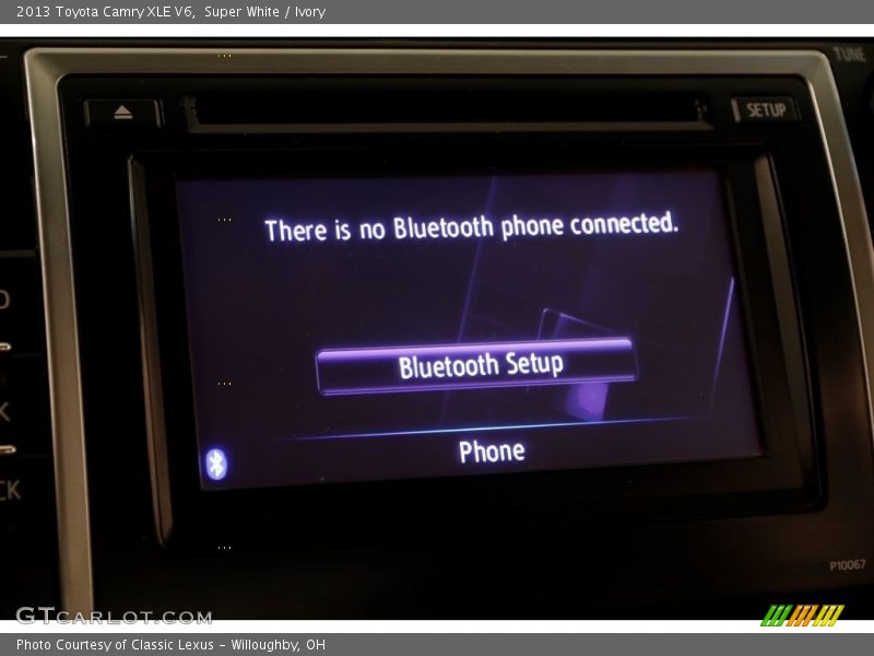 Super White / Ivory 2013 Toyota Camry XLE V6