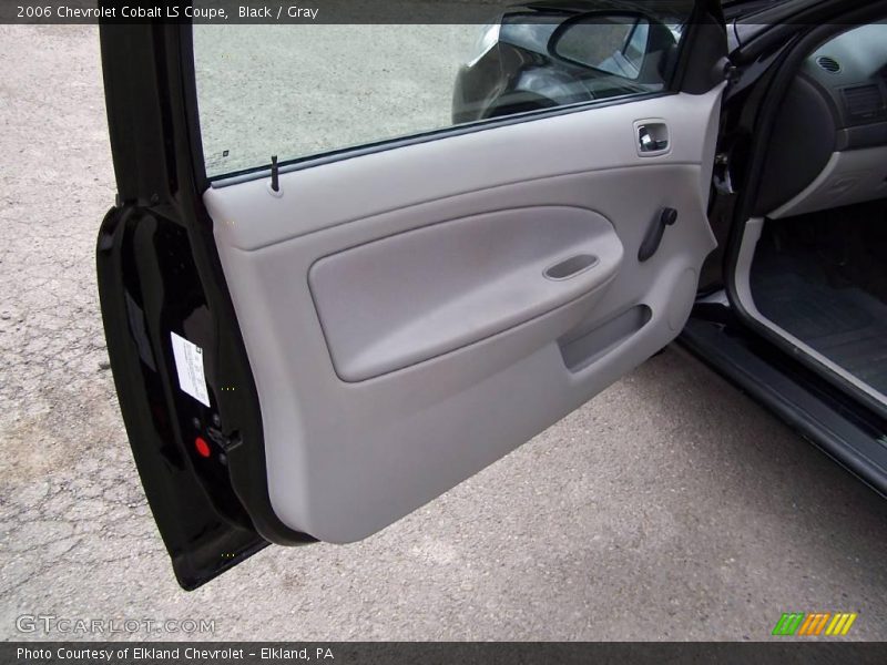 Black / Gray 2006 Chevrolet Cobalt LS Coupe