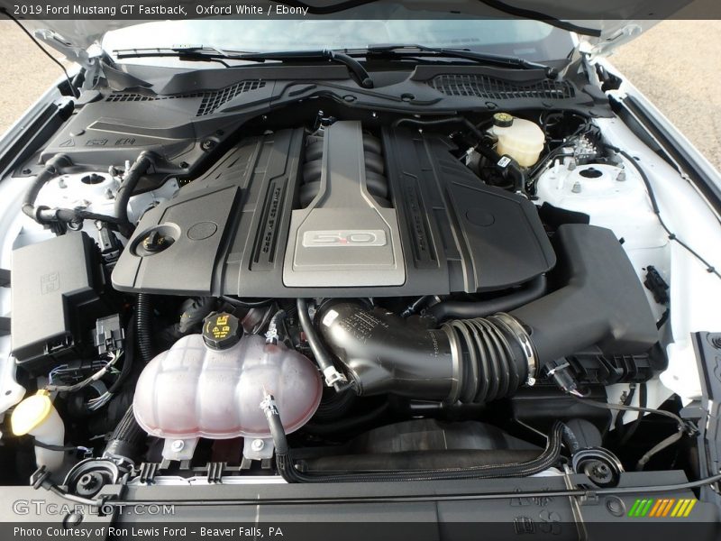  2019 Mustang GT Fastback Engine - 5.0 Liter DOHC 32-Valve Ti-VCT V8
