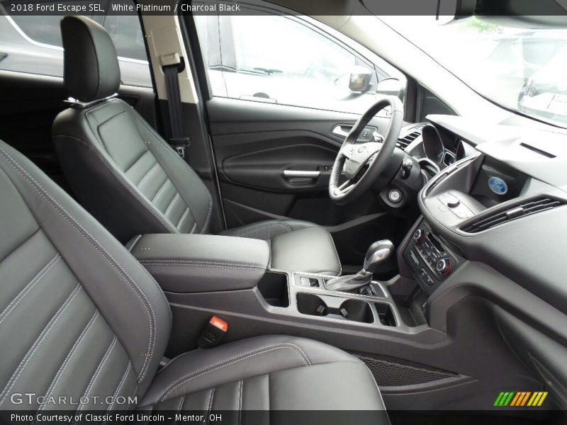 White Platinum / Charcoal Black 2018 Ford Escape SEL