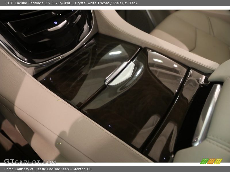 Crystal White Tricoat / Shale/Jet Black 2018 Cadillac Escalade ESV Luxury 4WD
