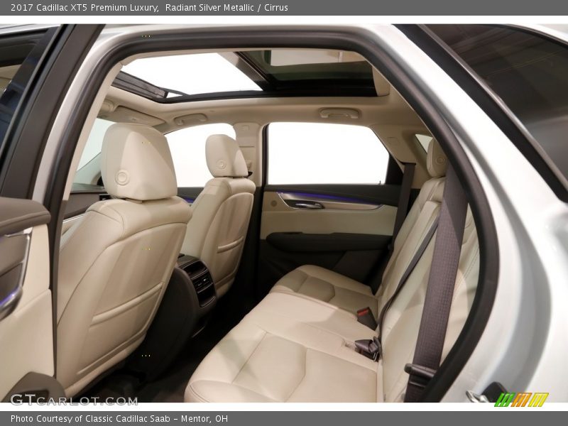 Radiant Silver Metallic / Cirrus 2017 Cadillac XT5 Premium Luxury