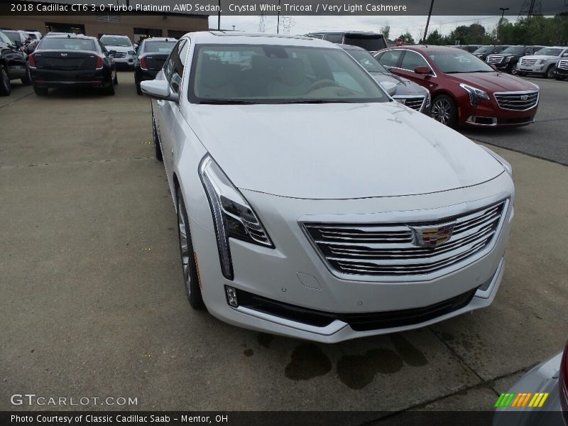 Crystal White Tricoat / Very Light Cashmere 2018 Cadillac CT6 3.0 Turbo Platinum AWD Sedan