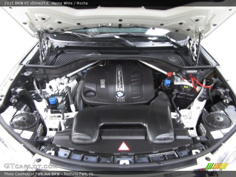 Alpine White / Mocha 2015 BMW X5 xDrive35d