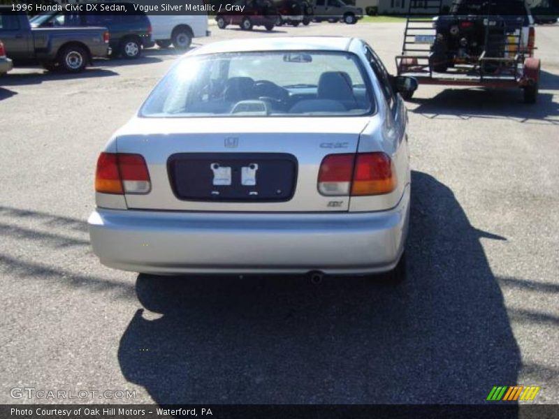 Vogue Silver Metallic / Gray 1996 Honda Civic DX Sedan