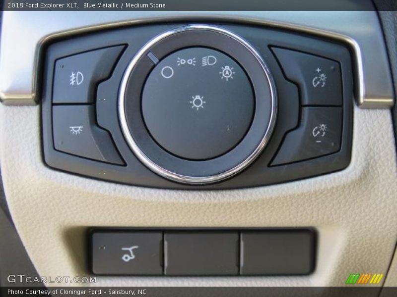 Blue Metallic / Medium Stone 2018 Ford Explorer XLT