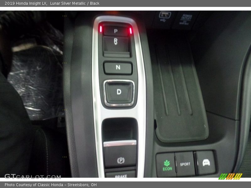 Lunar Silver Metallic / Black 2019 Honda Insight LX