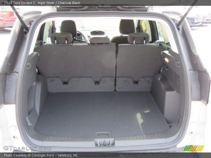 Ingot Silver / Charcoal Black 2018 Ford Escape S